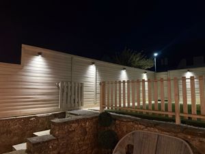 Photo 16- click for photo gallery